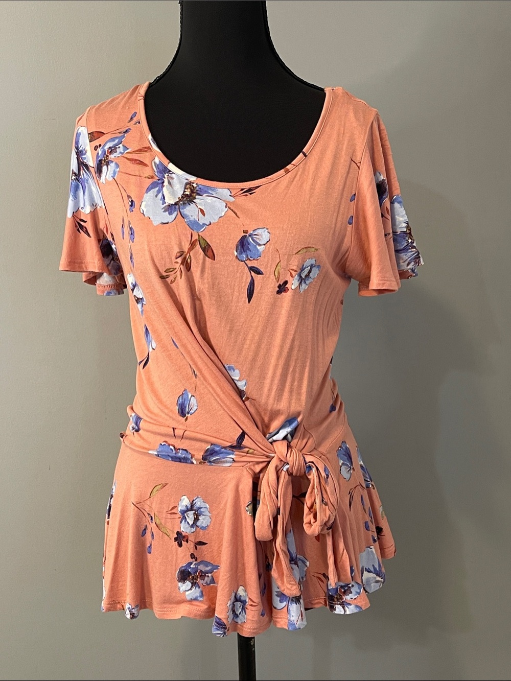 Candie's Peach Floral Tie-Front Scoop Neck Tunic